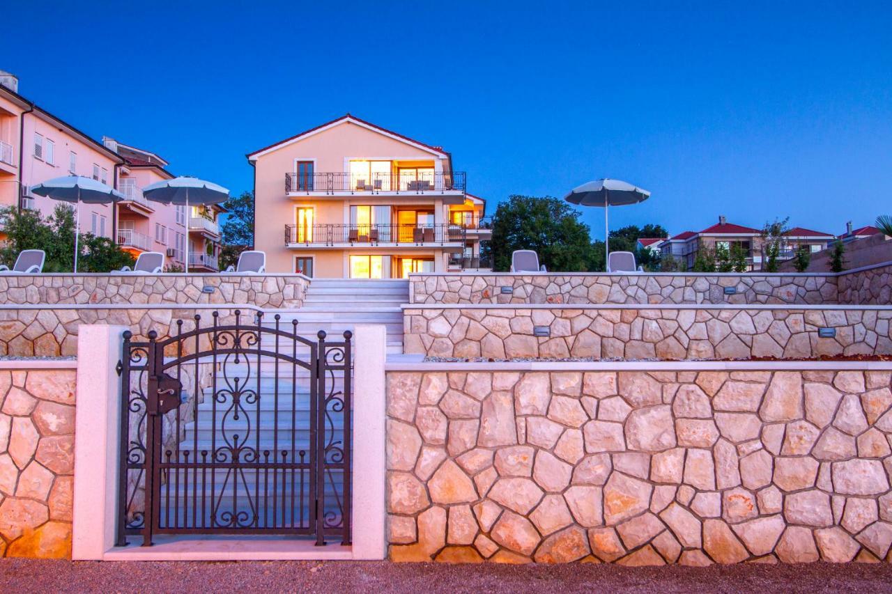 Luxury Apartments Villa Matea 1 Malinska Eksteriør billede